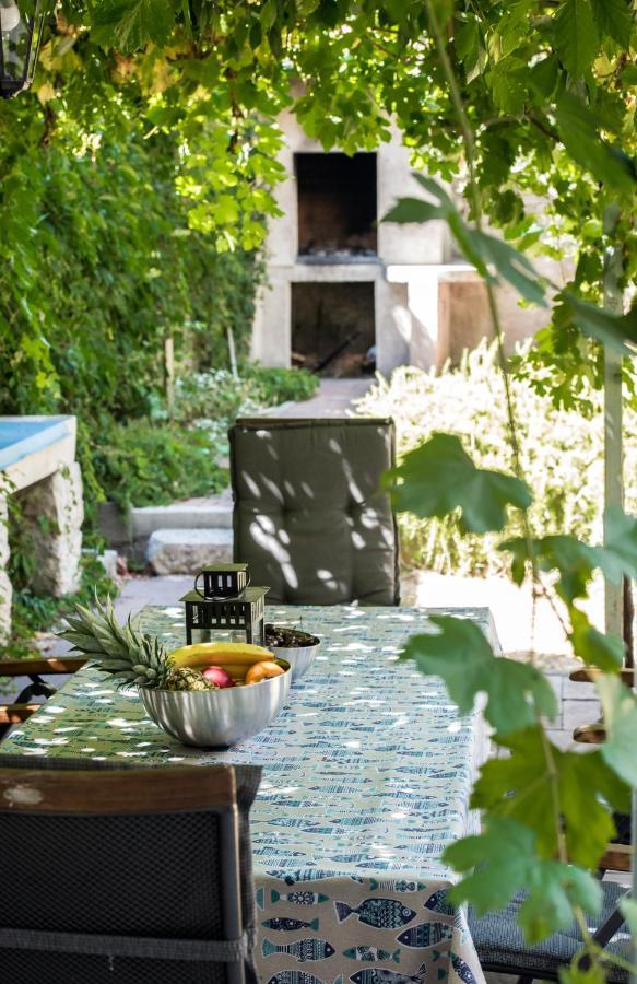 Apartman Emaus Garden - Center & 2 Bth Split